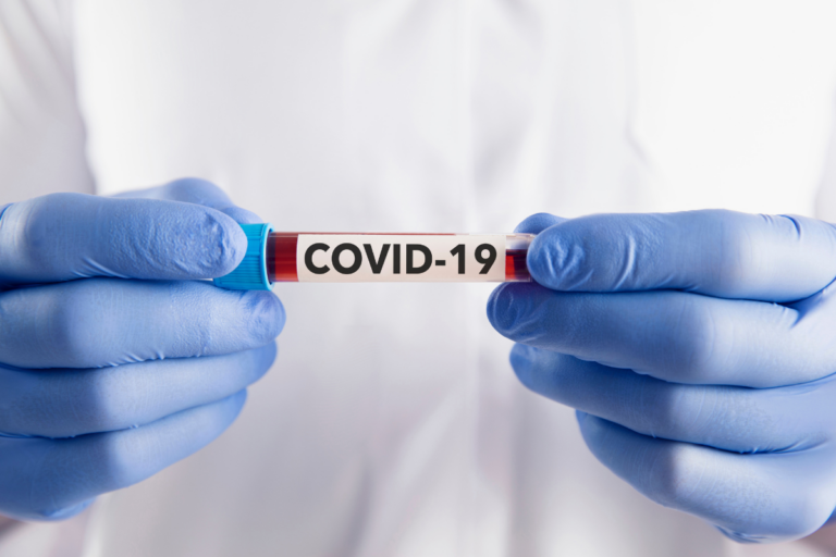 Covid-19 : masque et gestes barrières contre la propagation du virus